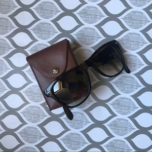 Ray-Ban folding Wayfarer Tortoiseshell sunglasses